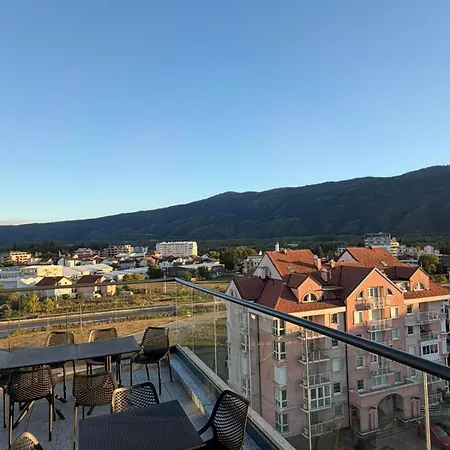 Emina Apartamento *